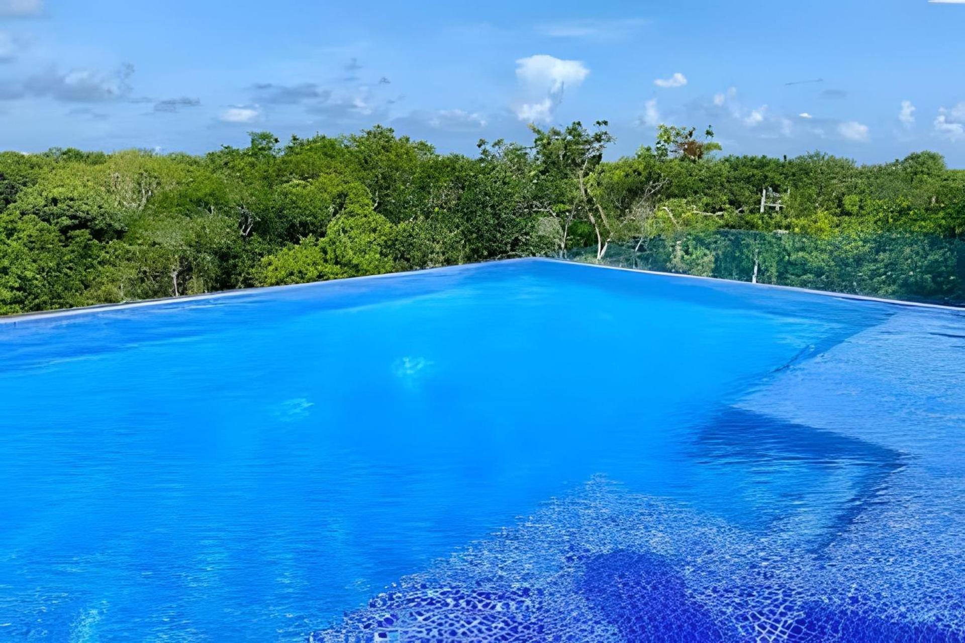 Suit Next To The Common Top Roof Exclusive Building Kingsize Bed 2 Super Pools, Gym, Grill Tulum Exterior foto