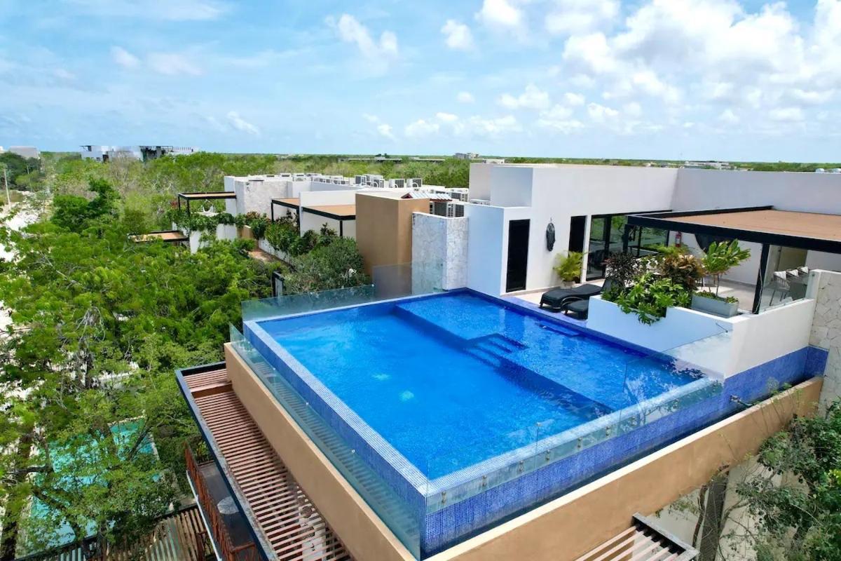 Suit Next To The Common Top Roof Exclusive Building Kingsize Bed 2 Super Pools, Gym, Grill Tulum Exterior foto